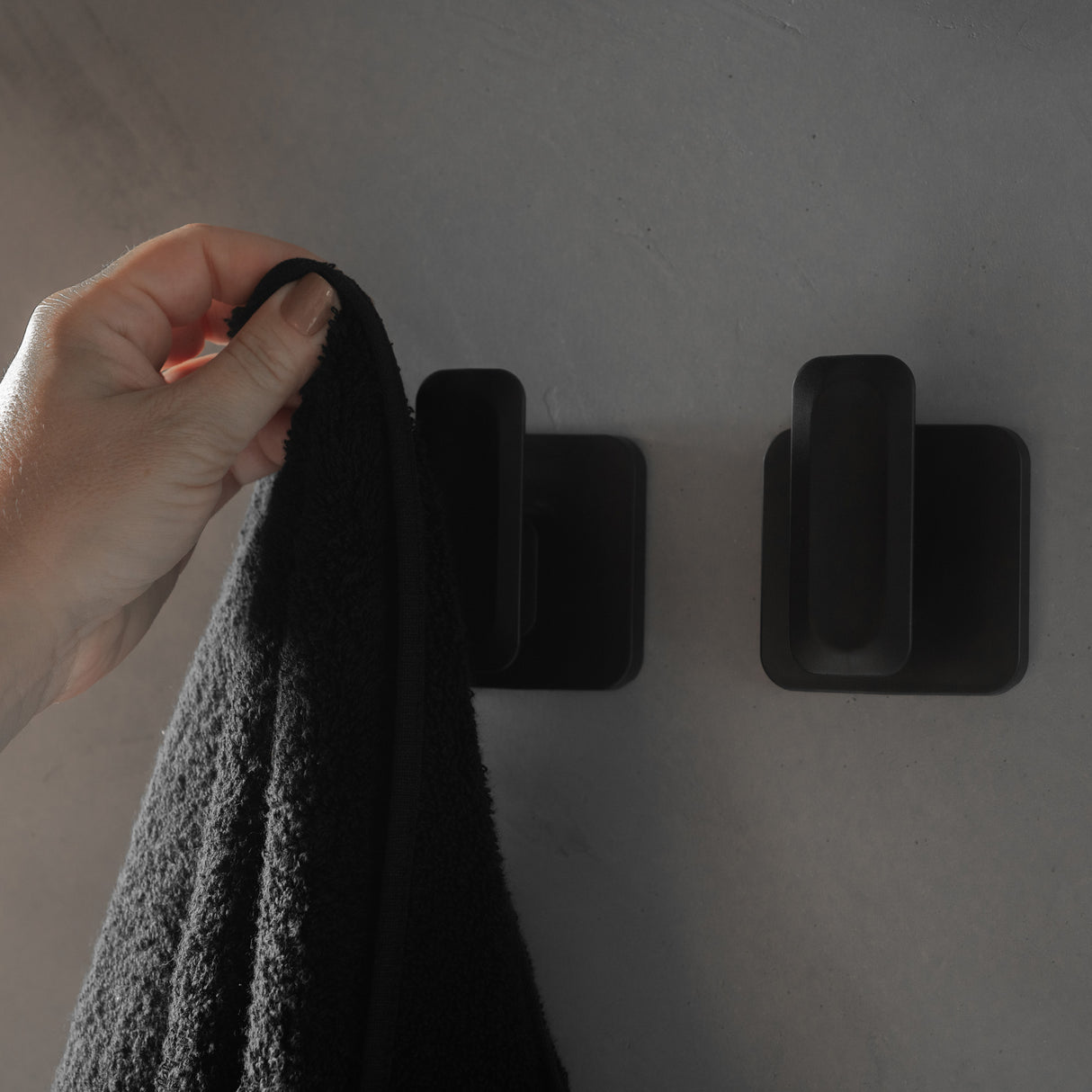 CONJUNTO GANCHOS DE PARED ELEVE NEGROS